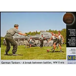 Economico MASTER BOX 1/35 German Tankers - A break between battles WWII