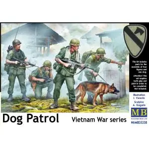 Subito Disponibile MASTER BOX 1/35; Dog Patrol, Vietnam War Series (4 fig. & dog)