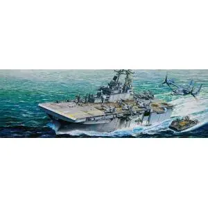TRUMPETER 1/350 USS Wasp LHD-1 Consegna Rapida