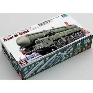 TRUMPETER 1 35 15U175 TEL of RS-12M1 TOPOL-M ICBM complex Offerta