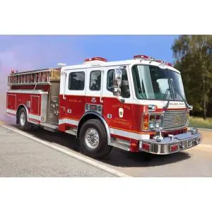 TRUMPETER 1 72 American LaFrance Eagle Fire Pumper Offerta