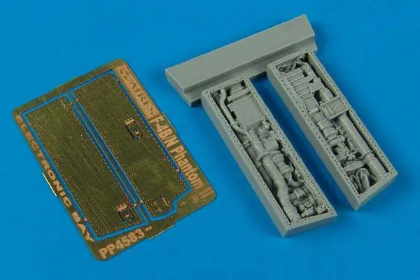 F-4B PHANTOM II Bestseller